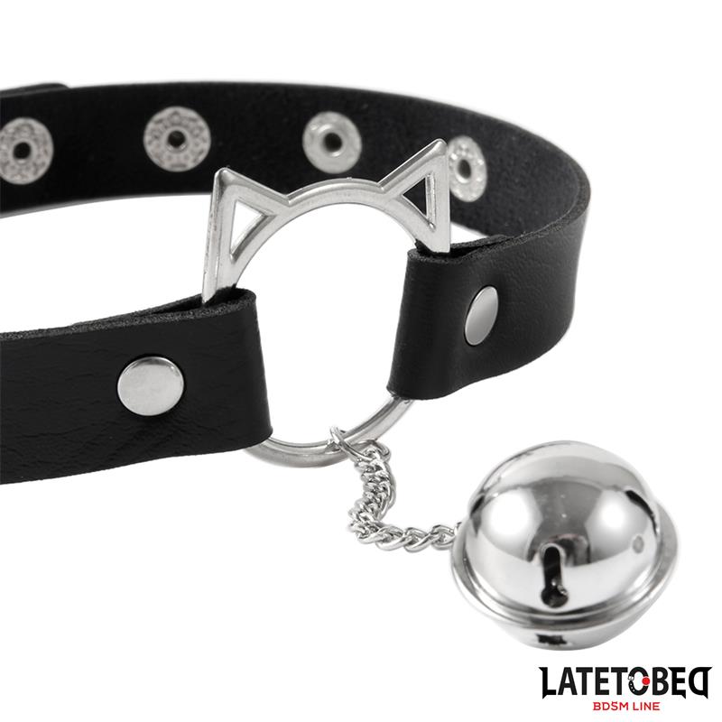 LateToBed "BDSM Line" choker con aro con orejitas y cascabel