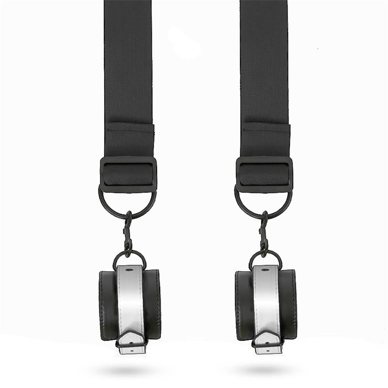 Intoyou "BDSM Line" ataduras para puerta con esposas