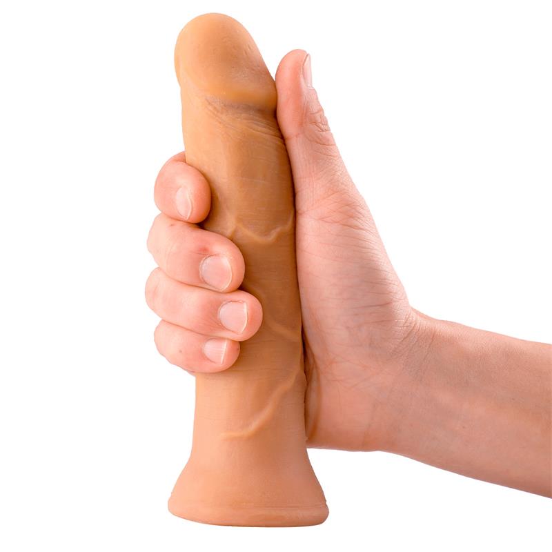 LateToBed Max & Co dildo realista con testículos "Ted" 18 cm