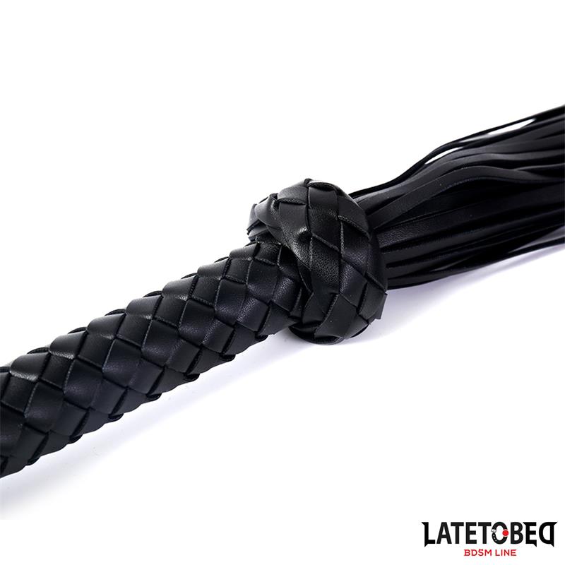 LateToBed "BDSM Line" flogger trenzado 64.5 cm