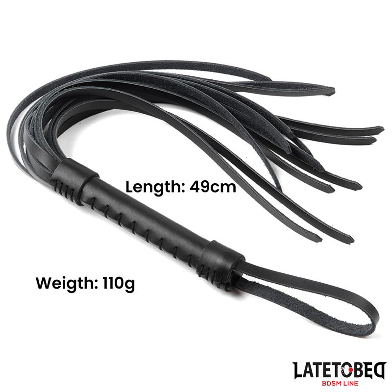 LateToBed "BDSM Line" flogger de piel 50 cm