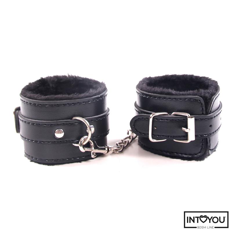 Intoyou BDSM Line set de bondage 7 piezas "Furry Set"
