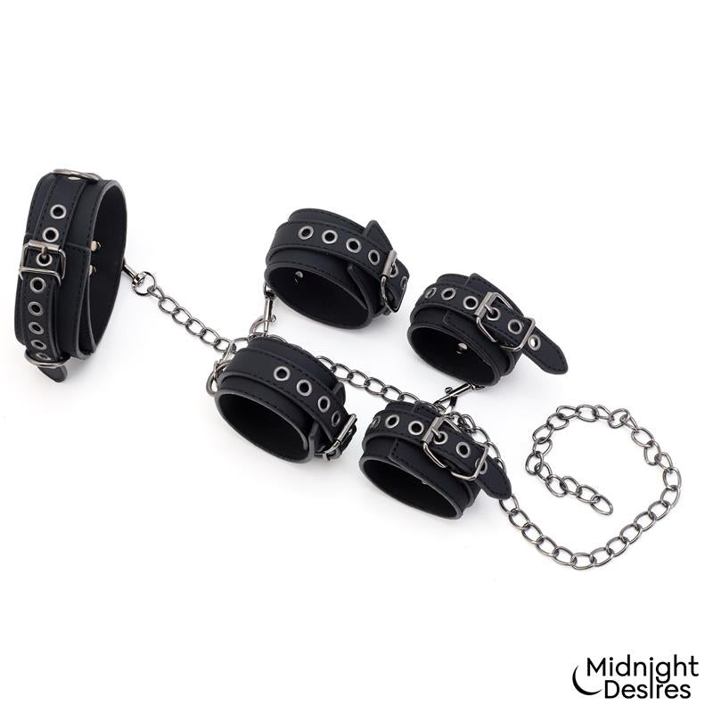 Midnight Desires set de restricciones con collar y esposas "Midnight Desires"