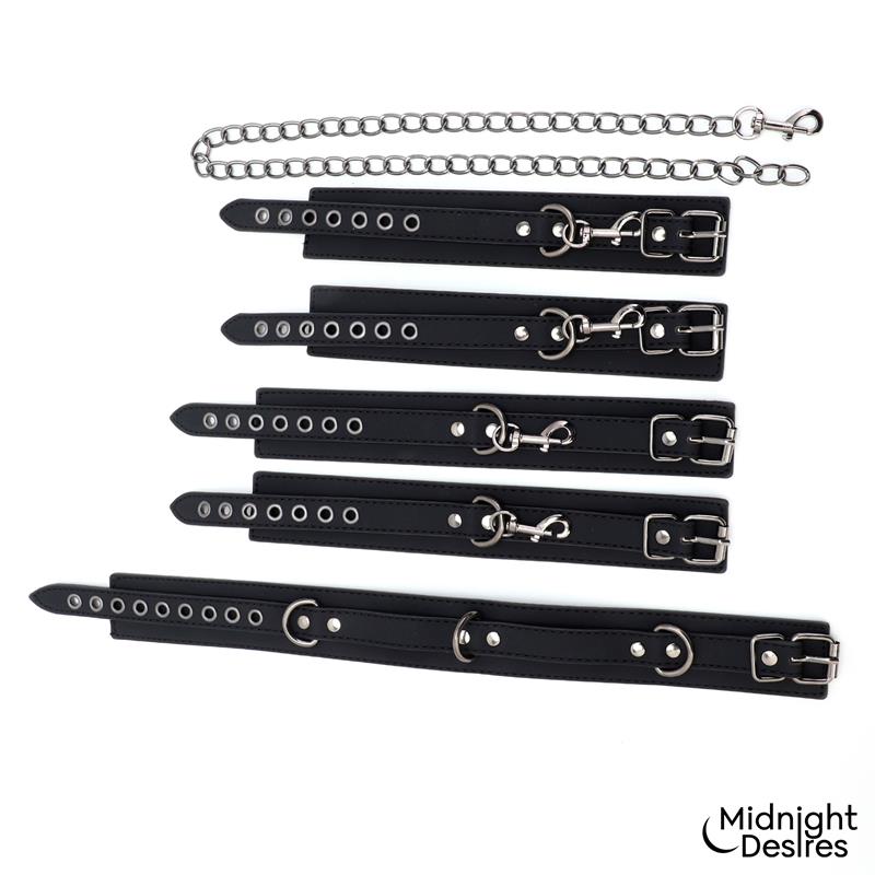Midnight Desires set de restricciones con collar y esposas "Midnight Desires"
