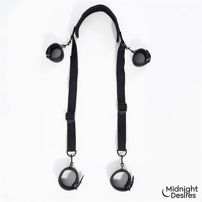 Midnight Desires set de restricciones con sujeción para el cuello "Set BDSM"