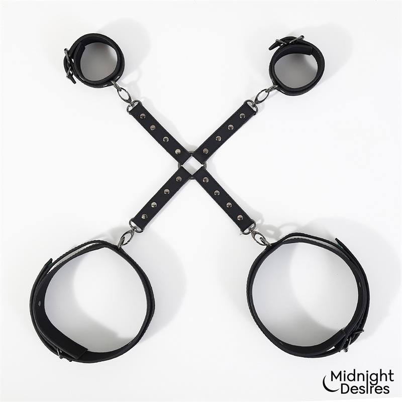 Midnight Desires set de restricciones para muslos y muñecas "Set de Restricciones para Muslos y Muñecas"